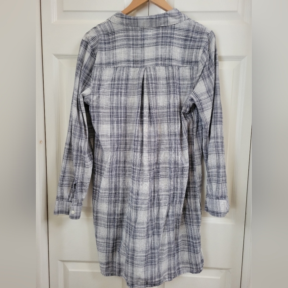 Plaid Tunic - Picture 2 of 4
